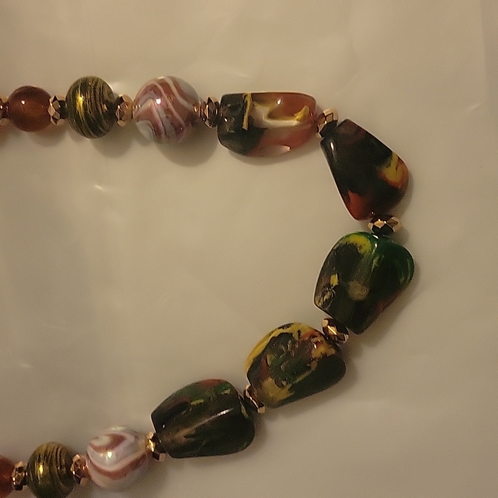 Necklace - Picture 2 of 3
